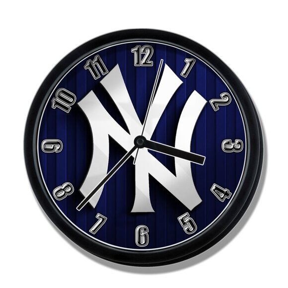 New York Yankees wall clock baseball team clock NEW - Picture 1 of 4